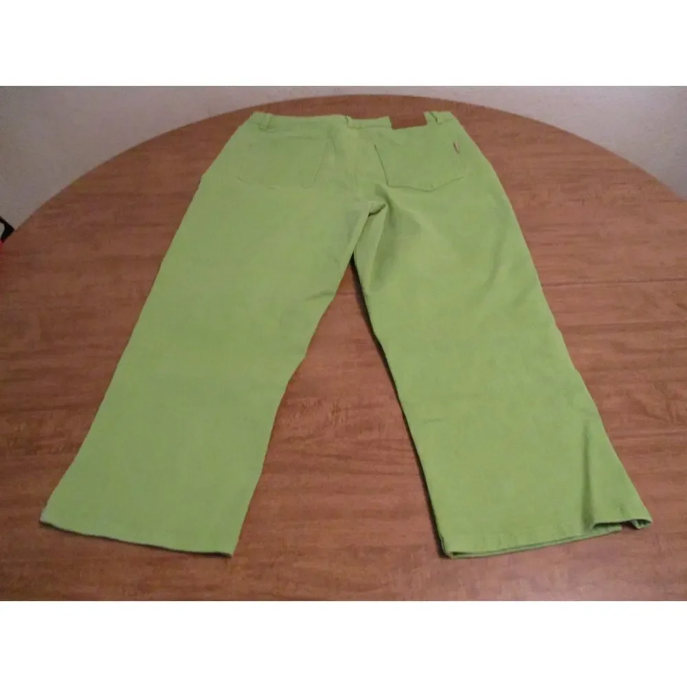 COLDWATER CREEK GREEN ZIP UP CAPRI PANTS SIZE 14